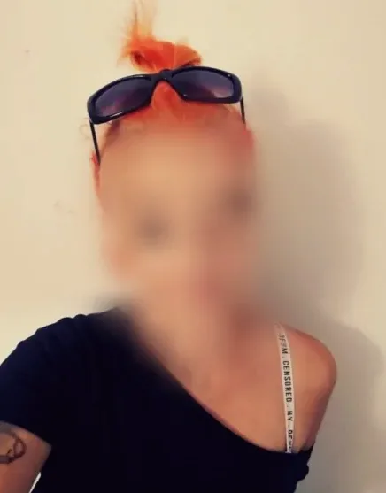 Alma, 35