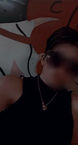 Amina, 23