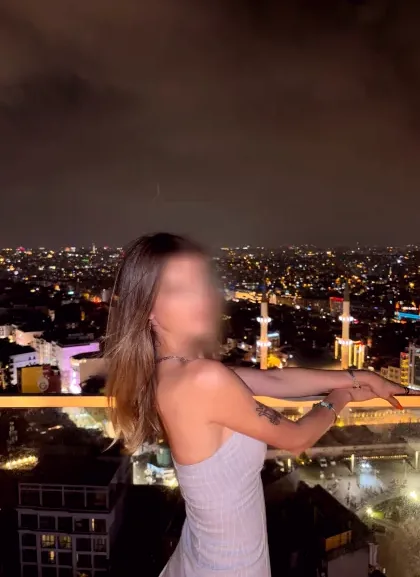 Anniina, 27
