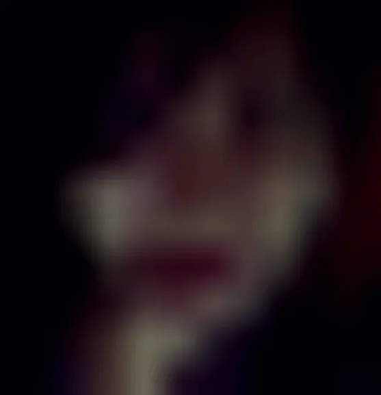 Elina, 30