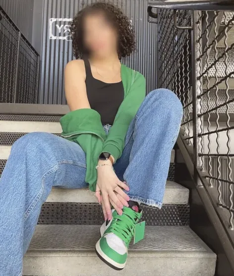 Elisa, 20
