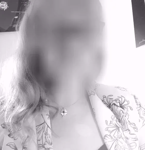 Hanna, 34