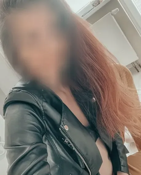 Krista, 24