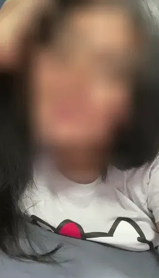 Meri, 25