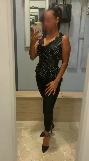 Nasra, 36