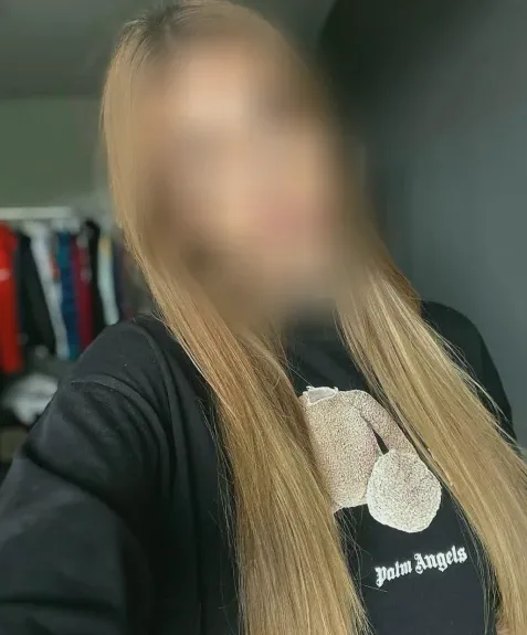 Natalia, 28
