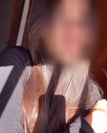 Sanni, 32