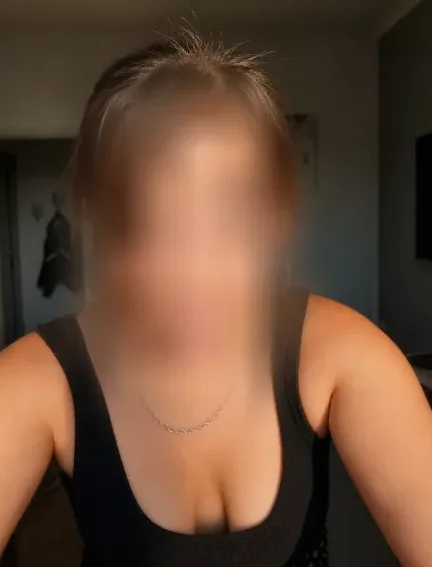 Selma, 34