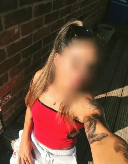 Yasmin, 30